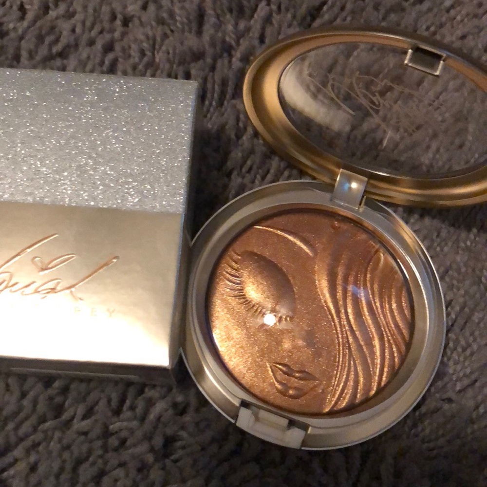 New Mac Mariah Carey